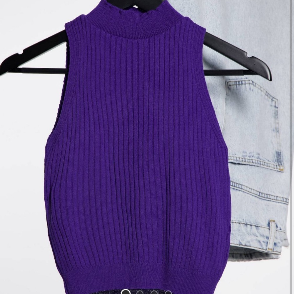 Knitted high neck crop top NEVER WORN